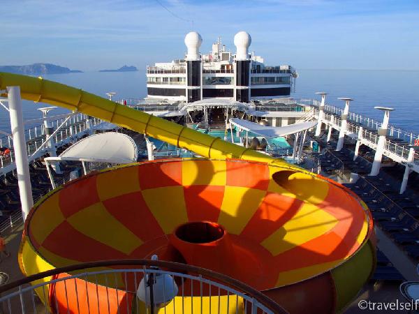 Отдых с детьми в круизе NCL Epic развлечения на лайнере