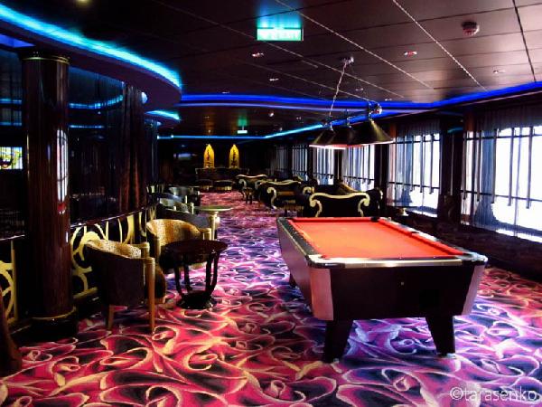 liner NCL Epic sea cruise description of what to do on the liner