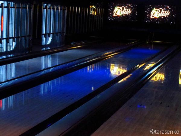 liner NCL Epic sea cruise description of what to do on the liner