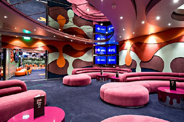 Круїз російська група MSC Splendida